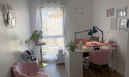 IuliaNails  : Manucure à Cavaillon