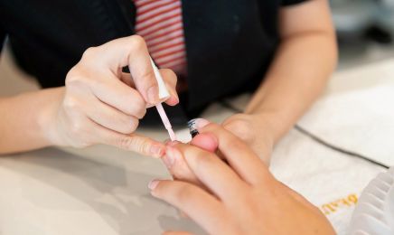 Destination Beauté - Bourg-la-Reine  : Manucure à Bourg-la-Reine