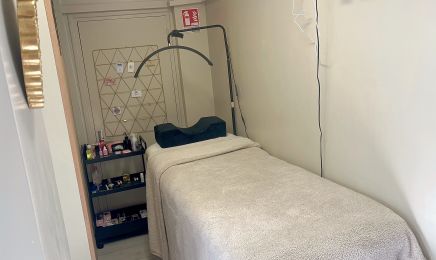 Meli Nails : Barbier à Annet-sur-Marne