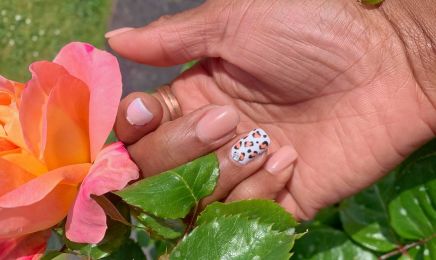 Ali Nails  : Manucure à Izon
