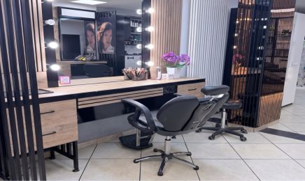 CEM HAIRDESIGN: Kosmetikstudio in Siegburg