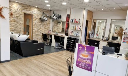 Fréquence Beauté Coiffure  : Coiffeur à Rueil-Malmaison