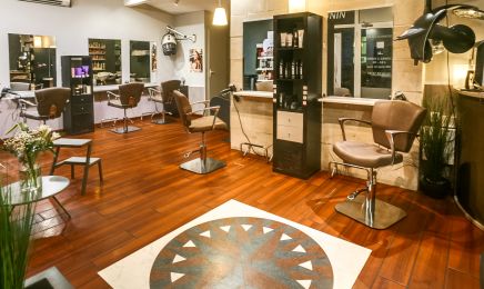 Clément Plas Salon de Coiffure & Bar à Ongles  : Coiffeur à La Teste-de-Buch