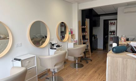 LR Coiffure & Make up Artist : Coiffeur à Puylaurens
