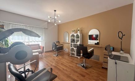 W. HAIRDESIGN : Coiffeur à Cergy