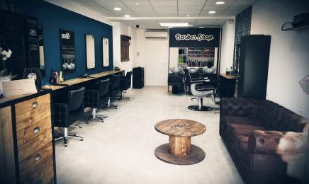 L’atelier de Laura  : Coiffeur à Noves