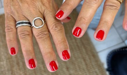Divina Nails studio : Manucure à Lesparre-Médoc