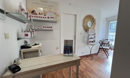 Dourjacq coiffure esthetique : Coiffeur à Brest