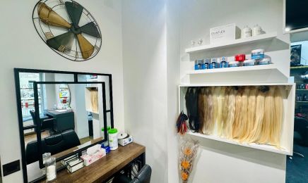PIA friseur & kosmetik: Friseur in München