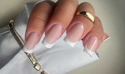 Ludivine Beauty Nails Lashes : Manucure à Cormontreuil