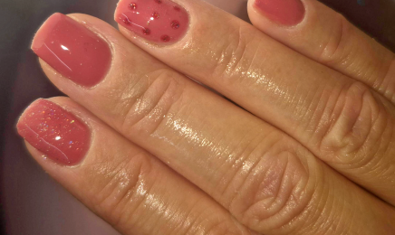 LES VERNIS PAILLETTE DAURE : Manucure à Draguignan