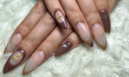 Royal Gloss: Nagelstudio in Offenbach am Main