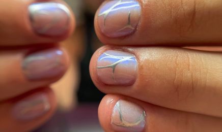 Fearless Glow : Manucure à Cuers