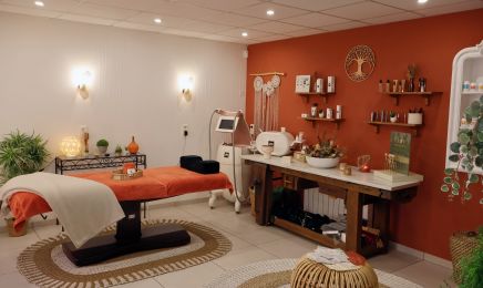 Une Escale chez Camille : Institut de beauté à Murat
