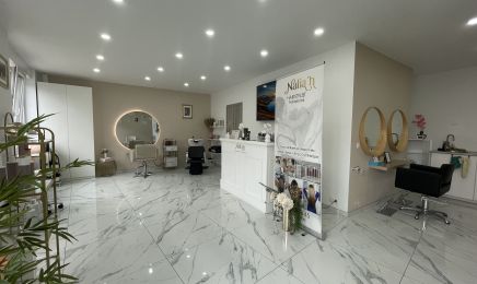 Nafiah : Coiffeur à Saint-Nicolas