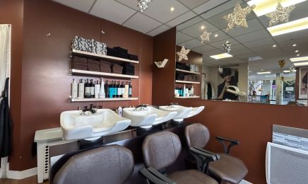 Un Brin D’hair  : Coiffeur à Epagny Metz-Tessy