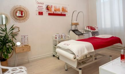 Guinot - Roussillon Cléalys Beauté : Manucure à Roussillon