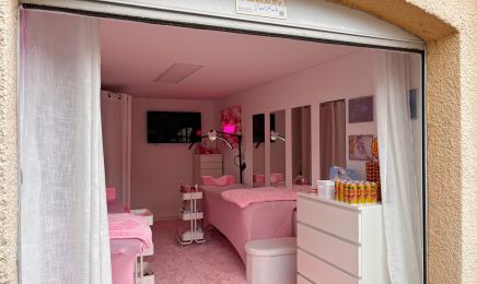 LNA Eyes Lashes : Institut de beauté à Roissy-en-Brie