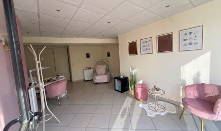 JJ Beauty : Manucure à Montoire-sur-le-Loir