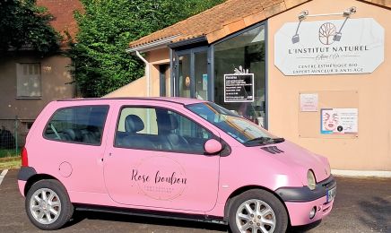 Rose Bonbon : Manucure à Saint-Benoît