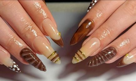 TrvNails & Strass Dentaire  : Manucure à Rennes