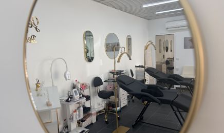 Zeyna Beauté｜Lifting - Lashlift - browlift - hydra - cils - Maquillage Permanent - Ongles : Institut de beauté à Cannes