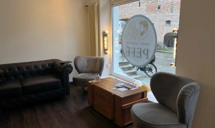 PEFÉ Haar & Kosmetik: Kosmetikstudio in Landsberg am Lech