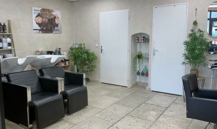 L’atelier Beauty’R - Artisan coiffeur : Manucure à Pierrelatte