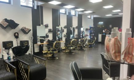 LOOK UP Friseur OHG: Kosmetikstudio in Landshut