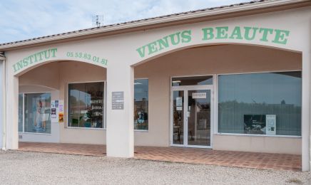 Institut Venus Beauté : Manucure à Saint-Pardoux-Isaac