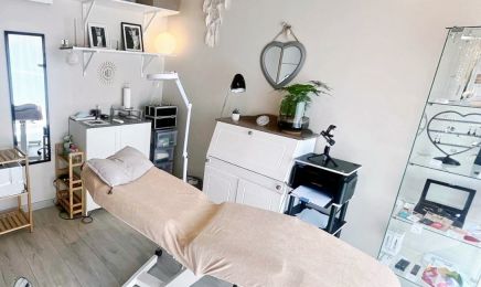 Chez Chloé (Maquillage permanent, Tricopigmentation, Dermographe, extension de cils) : Institut de beauté à Saint-Sulpice-la-Pointe