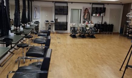 Haarscharf Ralf Nowak GmbH: Friseur in Recklinghausen