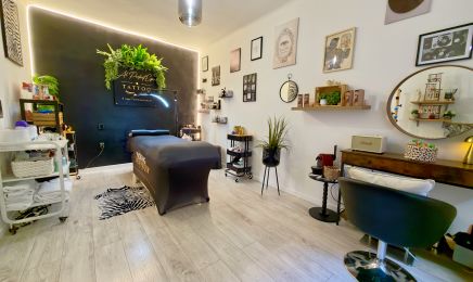 AL Perfect Eyes Tattoo  : Institut de beauté à Velaux