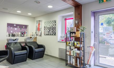 FM Hair : Coiffeur à Pommeret