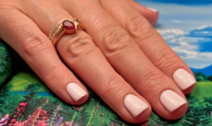 Solène Nail Wellness Studio : Manucure à Écully