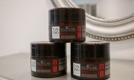 Hôtesse de l’Hair Institut  : Coiffeur à Paris