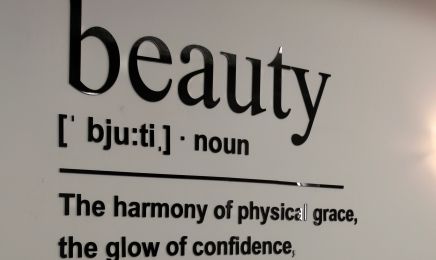 Oui Centre de Beauté Paris : Manucure à Paris