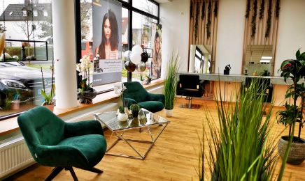 Mine Cihan - Hair Design Studio/Akademie: Barbershop in Kassel