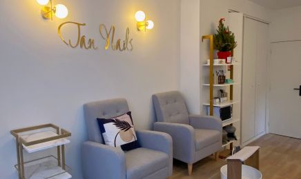 Tan Nails : Manucure à Paris