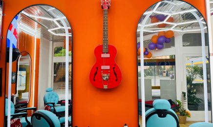 Los Angeles Friseur: Kosmetikstudio in München
