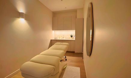 SAMÉA- INSTITUT - SOINS DU VISAGE - ÉPILATION DÉFINITIVE PAR ÉLECTROLYSE - ÉPILATION LASER : Institut de beauté à Saint-Cyr-l'École