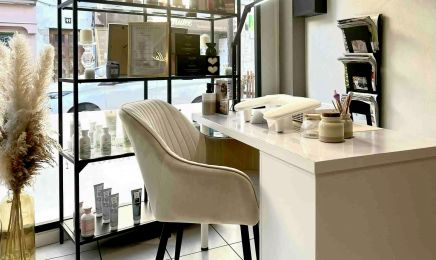 Victoire Studio Beauty : Manucure à Montbrison