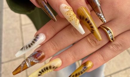 Marie’S Glitters : Manucure à Mâcon