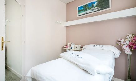 Parfums Beauté : Institut de beauté à Issy-les-Moulineaux