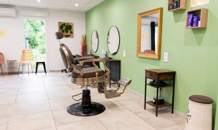 Charlène Madinier Coiffure : Coiffeur à Moras-en-Valloire