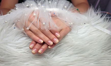 Une Pose Beauté Chez Steffy : Manucure à Saint-Senier-sous-Avranches