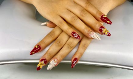 Anaïs Nail Artist : Manucure à Velaux