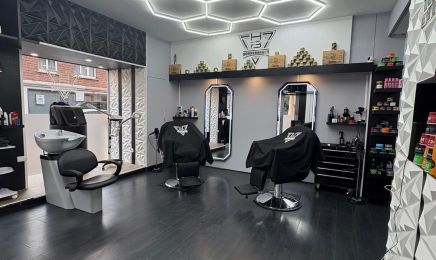 Houss Barber   : Institut de beauté à Saint-Dié-des-Vosges