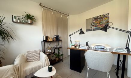 L’atelier beauté de Julie : Manucure à Aix-en-Provence