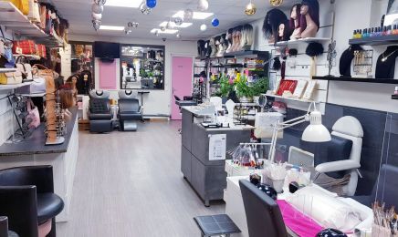 Viviana Nails  : Manucure à Poissy